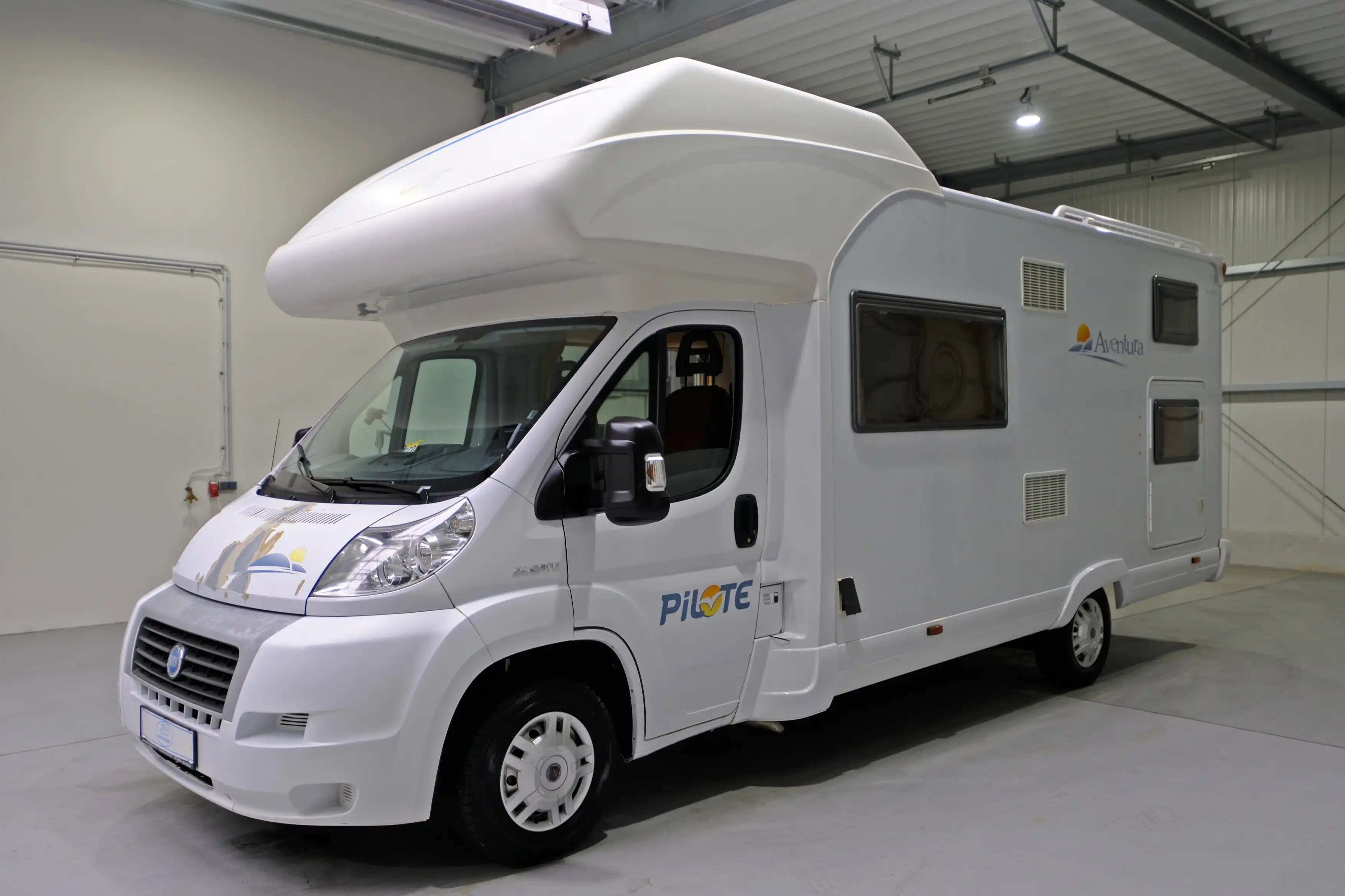 PILOTE Aventura A 710